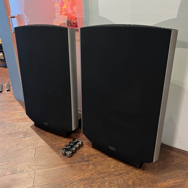 Quad ESL2805 Loudspeaker Right Side View Pre-owned Available at Loud & Clear Glasgow, Scotland.