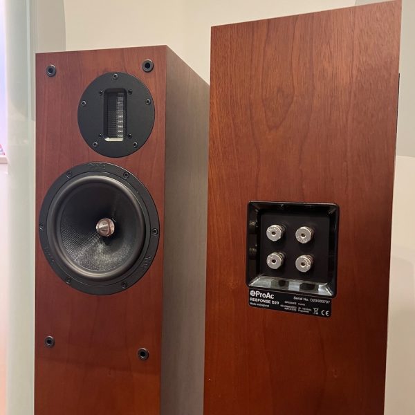 ProAc D20R Floorstanding Loudspeaker Mahogany Grilles Off Pre-owned, Available from Loud & Clear Glasgow, Scotland, U.K.