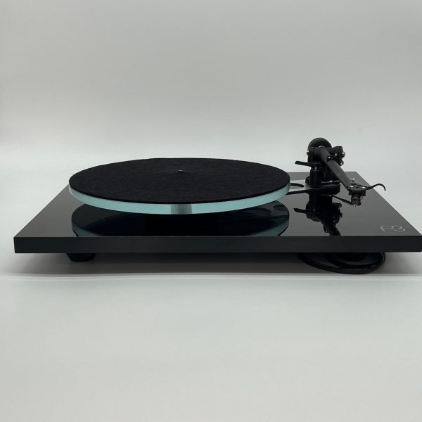 Rega Planar 3 Turntable in Black With AT-VM95SH Cartridge Front View Pre-Owned, Available at Loud and Clear Glasgow, Scotland, UK.