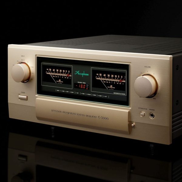 Accuphase E-5000 class a/b Integrated Amplifier from japan with analogue vu meters and gold faceplate, high-end audio from loud and clear hi-fi, glasgow, scotland, uk