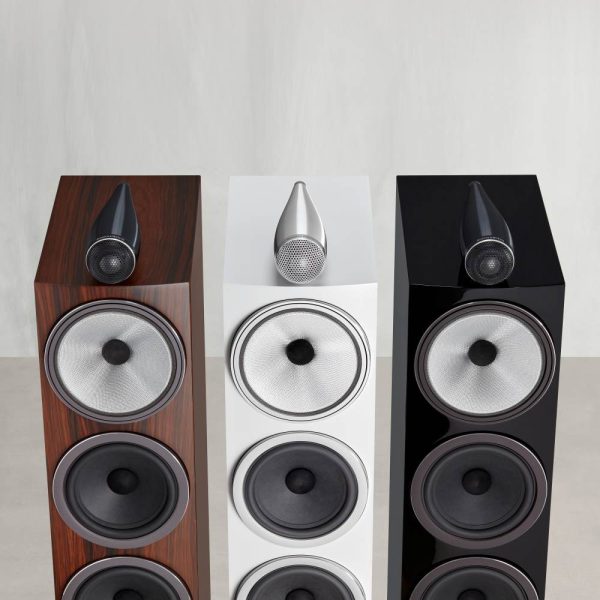 bowers and wilkins 702 S3 loudspeakers rosenut, white and black Finishes