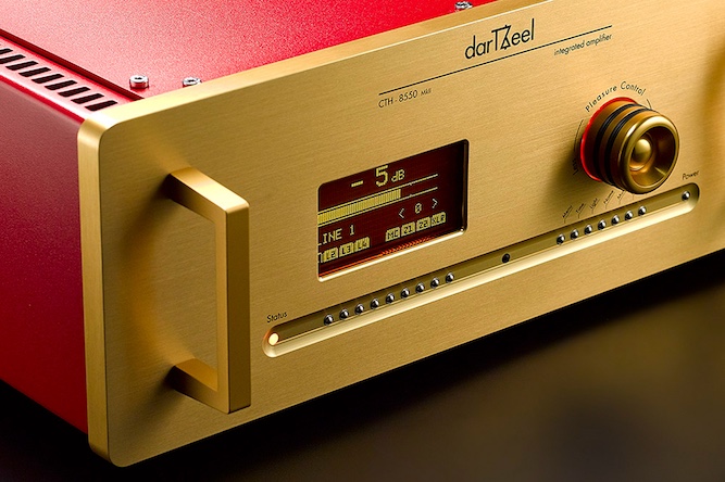 darTZeel CTH-8550 MKII Integrated Amplifier Side Lifestyle View New, Available at Loud and Clear Glasgow, Scotland, U.K.