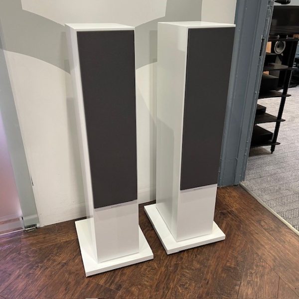 Bower and Wilkins 703 S2 Floorstanding Speakers in White Fronte View Grilles on Pre-Owned, Available at Loud and Clear Glasgow, Scotland, U.K.