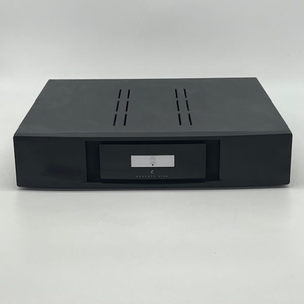 Linn Akurate 3200 3 Channel Power Amplifier Pre-Owned Front View, Available at Loud and Clear Glasgow, Scotland, U.K.