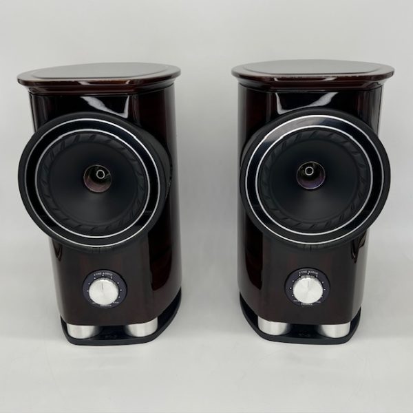 Fyne Audio F1-5 Bookshelf Speakers in Gloss Walnut Pre-Owned Front View, Available at Loud and Clear Glasgow, Scotland, U.K.