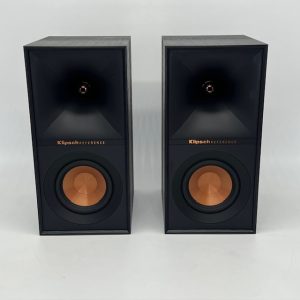 Klipsch Reference R-40M Bookshelf Speakers Pre-Owned Front View, Available at Loud and Clear Glasgow, Scotland, U.K.