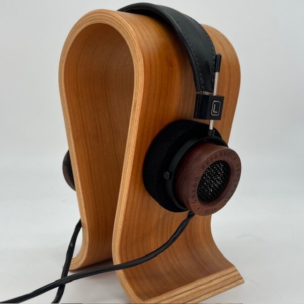 Grado Labs RS1e On-Ear Headphones Pre-Owned Whole View, Available at Loud and Clear Glasgow, Scotland, U.K.