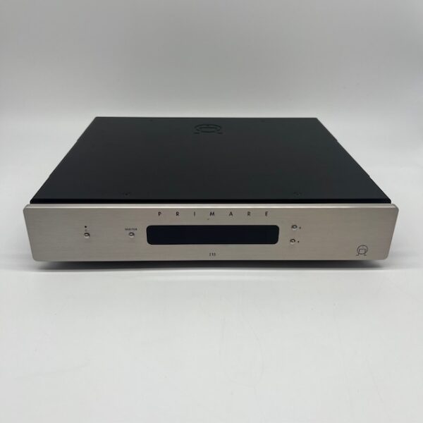 Primare i15 Prisma Integrated Streaming Amplifier Silver Pre-Owned Front View, Available at Loud and Clear Glasgow, Scotland, U.K.