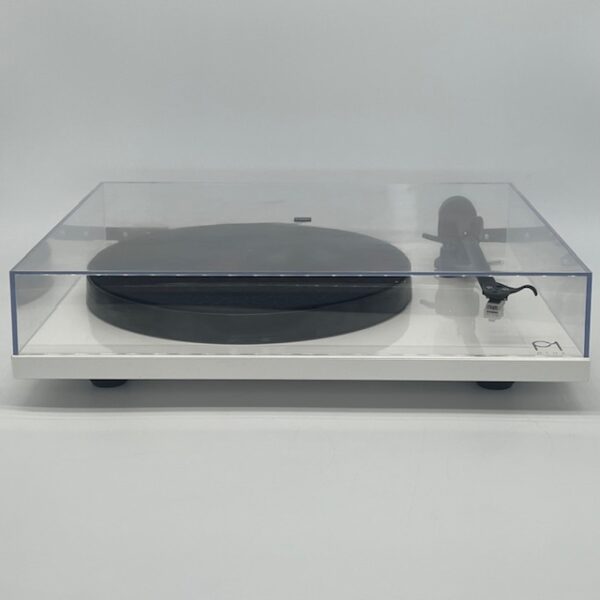 Rega Planar 1 Plus Turntable with Phono Stage White Pre-Owned Front View Lid on, Available at Loud and Clear Glasgow, Scotland, U.K.