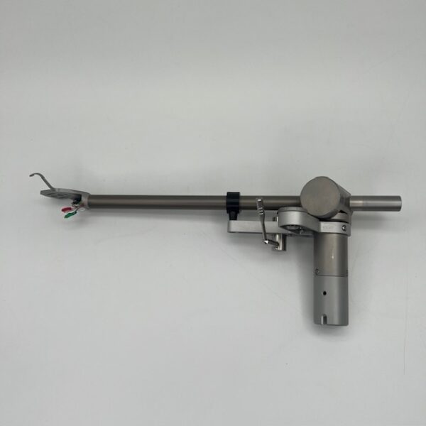 Linn Ekos SE Tonearm Pre-Owned Left View, Available at Loud and Clear Glasgow, Scotland, U.K.