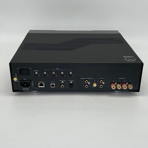 Linn Majik DSM:4 Streaming Amplifier Pre-Owned Rear View, Available at Loud and Clear Glasgow, Scotland, U.K.