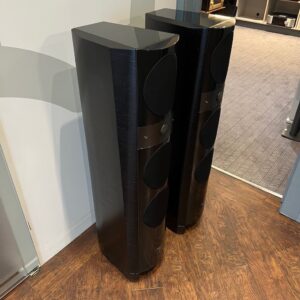 Focal Electra 1028 BE Floorstanding Speakers Gloss Black Pre-Owned Side View, Available at Loud and Clear Glasgow, Scotland, U.K.
