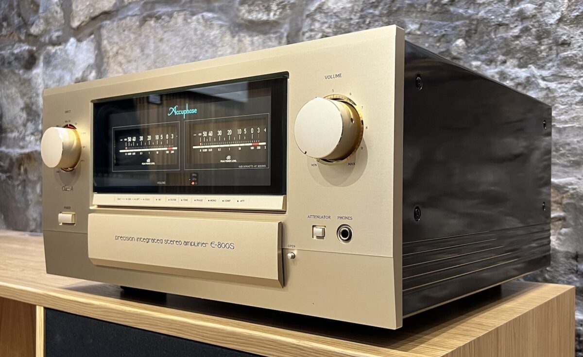 Accuphase E-800S Class-A Integrated Amplifier New Lifestyle 2 View Flap Up, Available from Loud and Clear, Glasgow, Scotland. U.K.