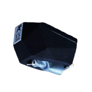 Analog relax EX2000 MC Phono Cartridge New Side View No Background, Available at Loud and Clear Glasgow, Scotland, U.K.