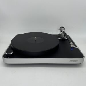 Clearaudio Concept Turntable Ortofon 2M Blue Pre-Owned Front View Lid Off, Available at Loud and Clear Glasgow, Scotland, U.K.