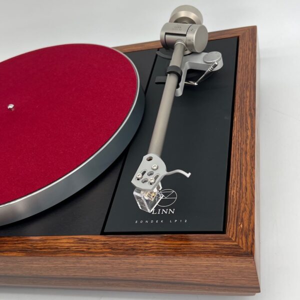 Linn LP12 Cocobolo Ekos SE Turntable Pre-Owned New L&C Special Build Arm View, Available at Loud and Clear Glasgow, Scotland, U.K.
