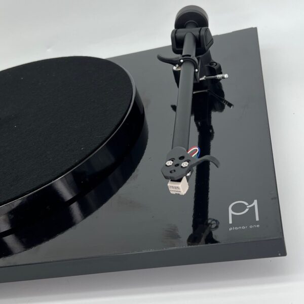 Rega Planar 1 (Gloss Black) Turntable Pre-Owned Arm View, Available at Loud and Clear Glasgow, Scotland, U.K.