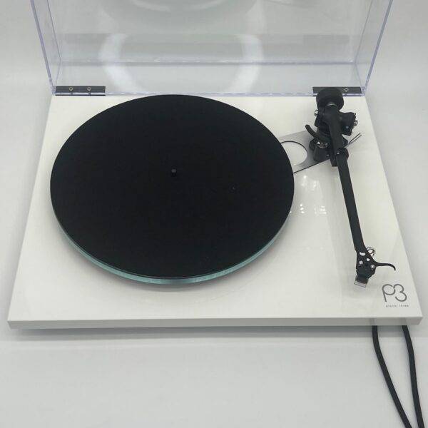 Rega Planar 3 Turntable White Pre-Owned AT-VM540ML Cartridge Top View, Available at Loud and Clear Glasgow, Scotland, U.K.