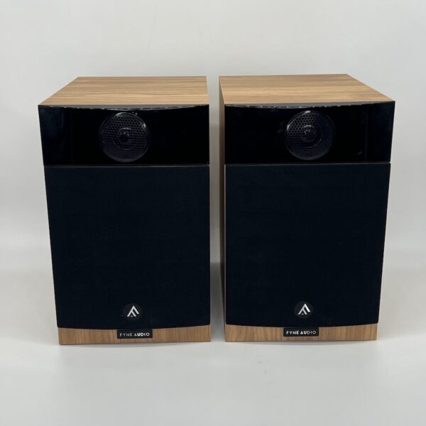 Fyne Audio F300 Light Oak Bookshelf Speakers Pre-Owned Front View Grilles On, Available at Loud and Clear Glasgow, Scotland, U.K.