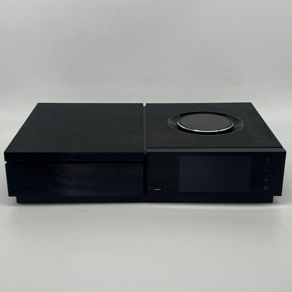 Naim Audio Uniti Star All-In-One Amplifier With CD Pre-Owned Front View, Available at Loud and Clear Glasgow, Scotland, U.K.