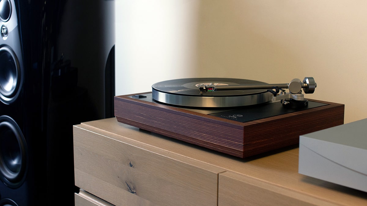 Linn Klimax Radikal Keel SE Sub-Chassis for LP12 New Lifestyle 2, Available at Loud and Clear Hi-Fi, Glasgow, Scotland, UK