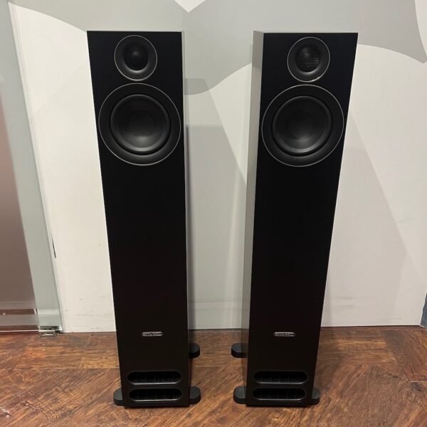 prodigy5 Floorstanding Speakers - Pre-Owned - Image 2
