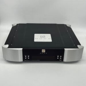 Moon 780D Streaming DAC Two-Tone Pre-Owned Front View, Available at Loud and Clear Glasgow, Scotland, U.K.