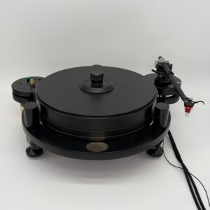 Michell Orbe SE Turntable Dynavector 10x5A Pre-Owned Front View, Available at Loud and Clear Glasgow, Scotland, U.K.