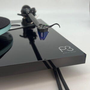 Rega Planar 3 turntable with ortofon 2m blue pre-owned stylus view, Available at Loud and Clear Glasgow, Scotland, U.K.
