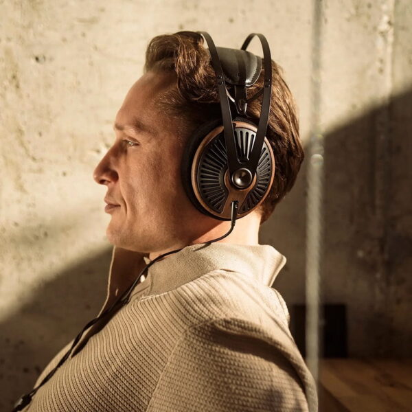 Meze 105 Silva Open Back Headphones New Lifestyle 3 View, Available from Loud and Clear Glasgow, Scotland. U.K.